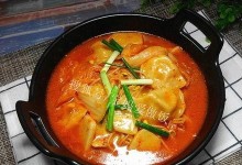 剑灵辣饺子汤用什么做,秘制配方，唤醒味蕾的江湖佳肴